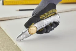 Stanley Pro Vast Mes 205mm 8 Stanley Pro Vast Mes 205mm -Stanley Verkoopwinkel 0 10 818 A1 resized 1500 1500 300 rgb jpg