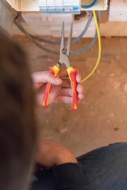 Stanley VDE Telefoontang 200mm -Stanley Verkoopwinkel 0 84 007 A2 resized 1500 1500 300 rgb jpg