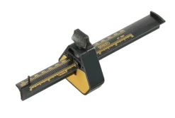 Stanley Kruishout Kunststof - 215 Mm