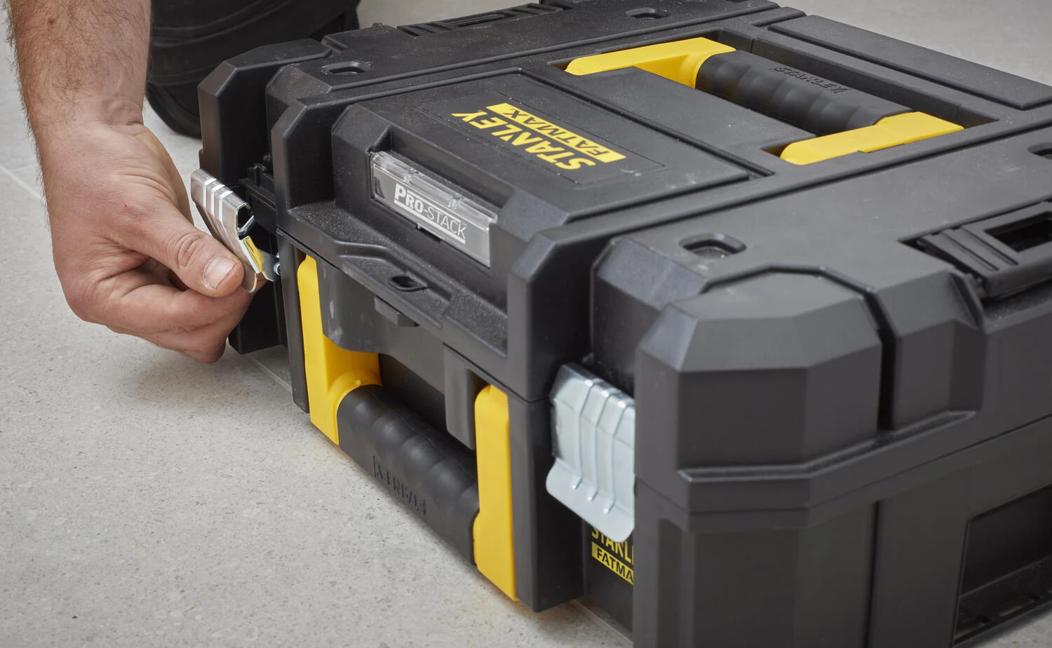 Stanley FatMax Tstak II Gereedschapskoffer 14L 6 Stanley FatMax Tstak II Gereedschapskoffer 14L - Afbeelding 6