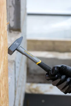 Stanley Bankhamer Glasvezel 300gr Kop 16 Stanley Bankhamer Glasvezel 300gr Kop -Stanley Verkoopwinkel STHT0 51907 A3