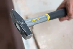 Stanley Bankhamer Glasvezel 500gr Kop 17 Stanley Bankhamer Glasvezel 500gr Kop -Stanley Verkoopwinkel STHT0 51908 A3