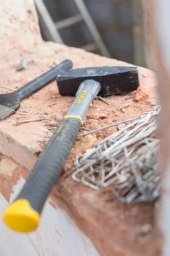 Stanley Bankhamer Glasvezel 1000gr Kop 14 Stanley Bankhamer Glasvezel 1000gr Kop -Stanley Verkoopwinkel STHT0 51910 A4