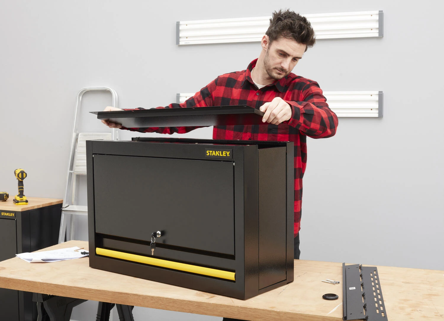 Stanley Wandkast 1 Deur RTA 7 Stanley Wandkast 1 Deur RTA - Afbeelding 7